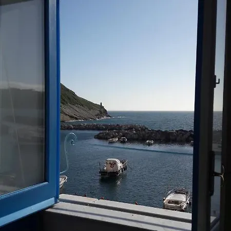 La Casa Di Titina * Procida